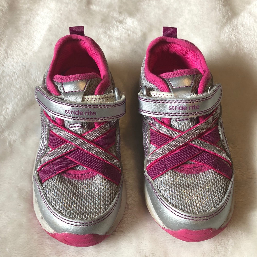 Stride Rite Made to Play Nicole Sneaker